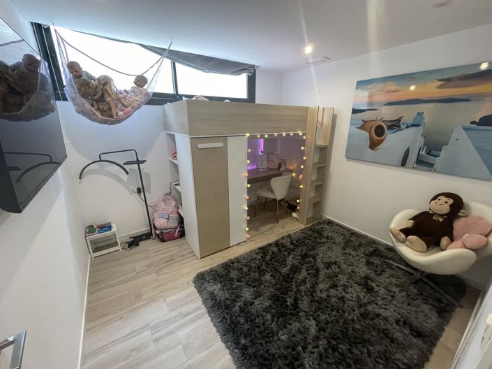 Image No.18-4 Bed Villa for sale