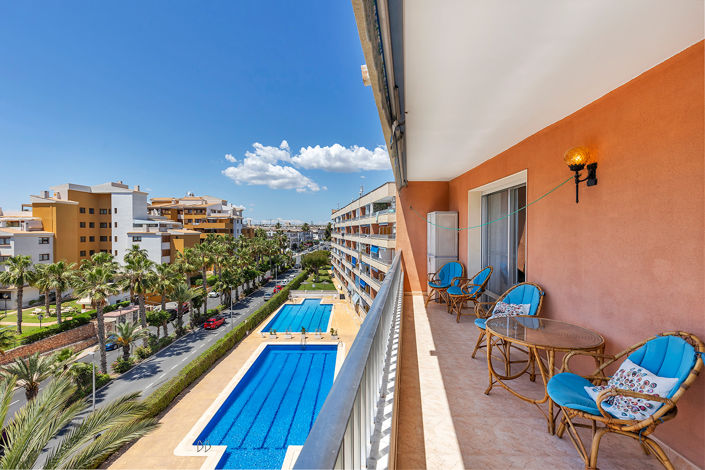 Image No.1-3 Bed Apartment for sale