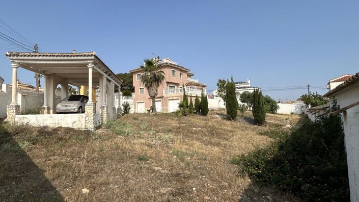 Image No.9-5 Bed Villa for sale