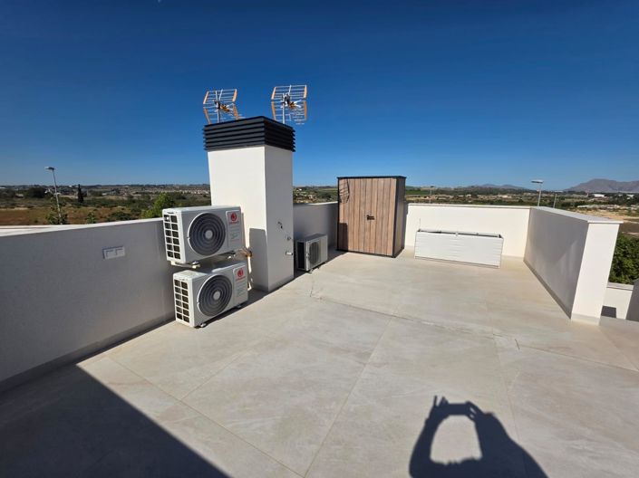 Image No.2-2 Bed Villa for sale