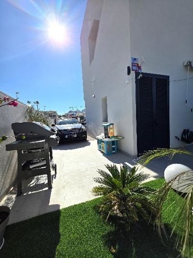 Image No.32-2 Bed Villa for sale