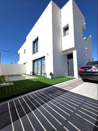 Image No.34-2 Bed Villa for sale