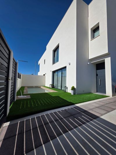 Image No.36-2 Bed Villa for sale