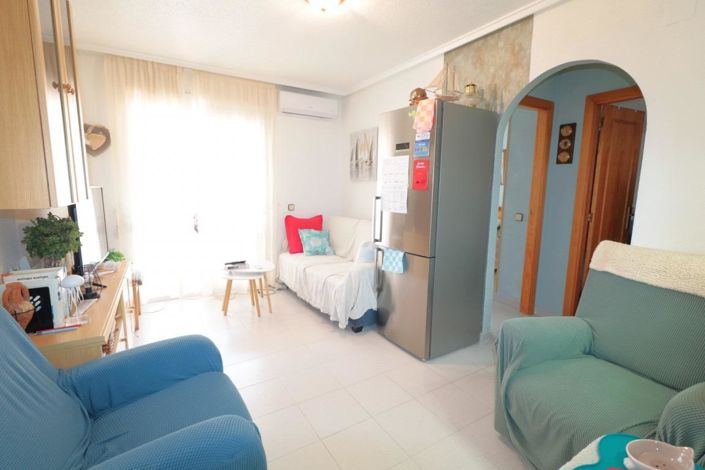 Image No.1-Appartement de 2 chambres à vendre à Torrevieja