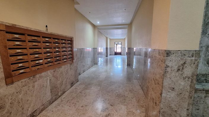 Image No.21-2 Bed Apartment for sale