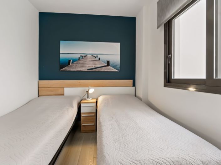 Image No.21-3 Bed Apartment for sale