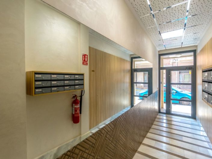 Image No.28-3 Bed Apartment for sale