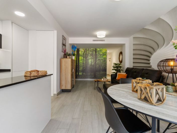 Image No.3-3 Bed Apartment for sale