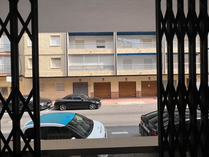 Image No.14-3 Bed Apartment for sale