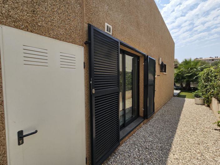 Image No.17-3 Bed Villa for sale