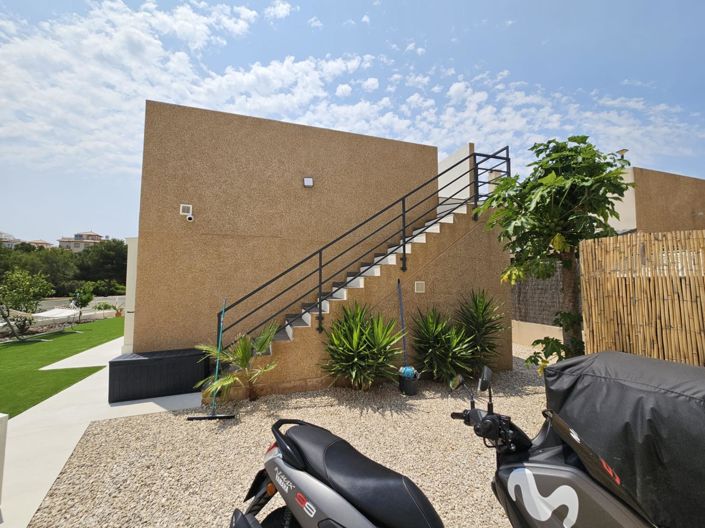 Image No.18-3 Bed Villa for sale