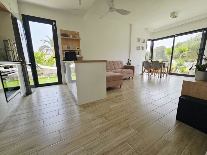 Image No.23-3 Bed Villa for sale