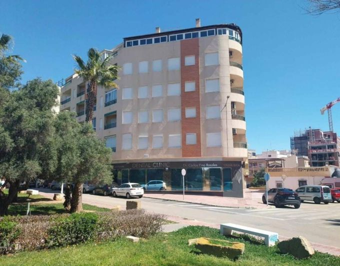 Image No.1-3 Bed Penthouse for sale