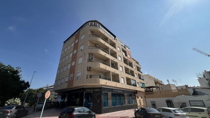 Image No.1-3 Bed Penthouse for sale