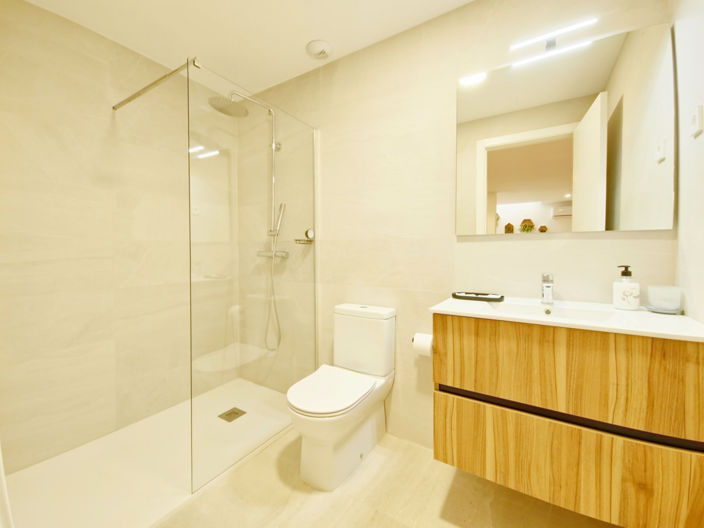 Image No.39-4 Bed Villa for sale