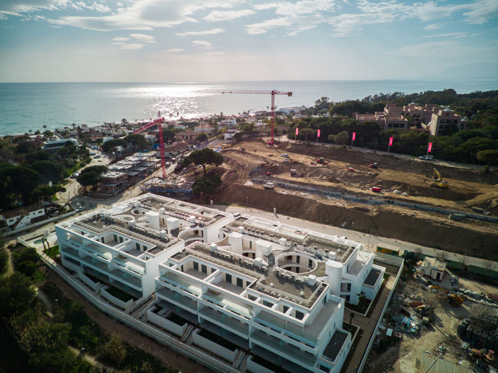 Image No.14-3 Bed Property for sale