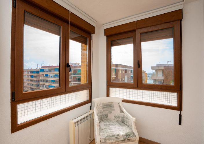 Image No.12-3 Bed Apartment for sale