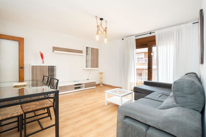 Image No.6-3 Bed Apartment for sale