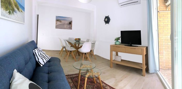 Image No.2-2 Bed House for sale