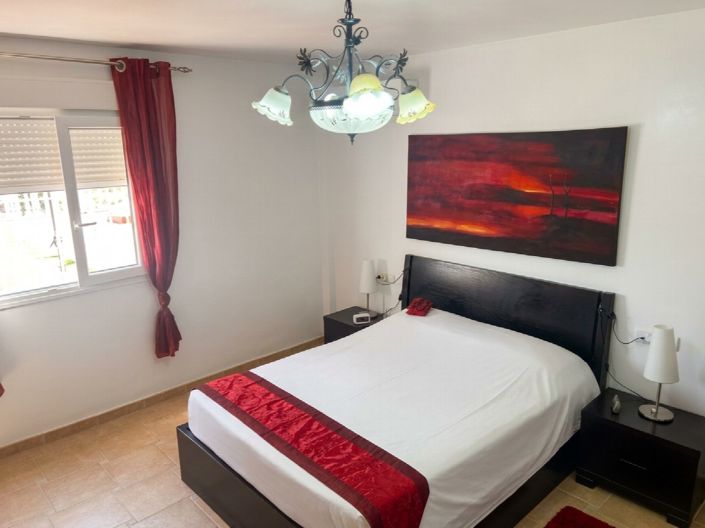 Image No.35-3 Bed Villa for sale