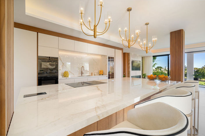 Image No.12-6 Bed Villa for sale