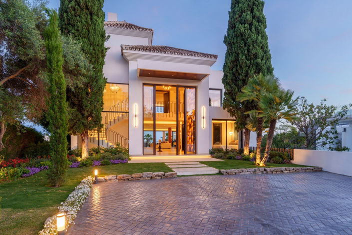 Image No.47-6 Bed Townhouse for sale