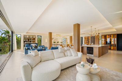 8-e64a9055bba3e77ac8aca3b893cdf826