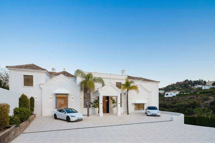 Image No.26-5 Bed Villa for sale