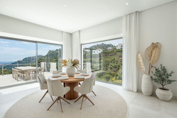 Image No.8-5 Bed Villa for sale