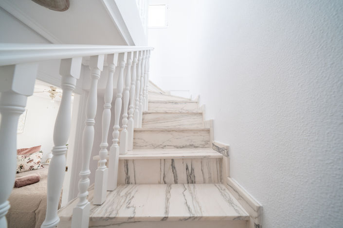 Image No.30-4 Bed Townhouse for sale