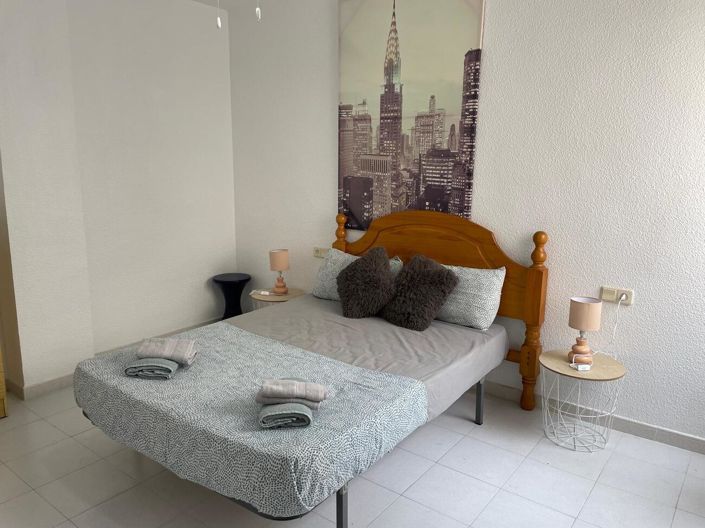 Image No.13-2 Bed Property for sale