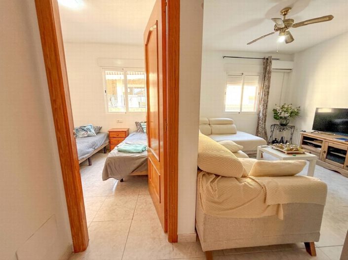 Image No.21-5 Bed Apartment for sale
