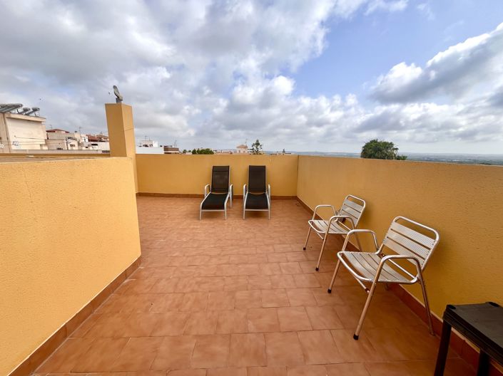 Image No.29-5 Bed House for sale
