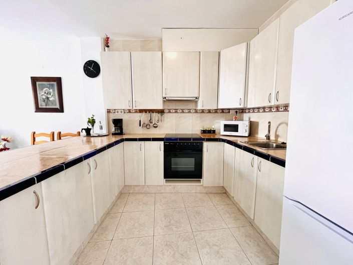 Image No.5-5 Bed House for sale