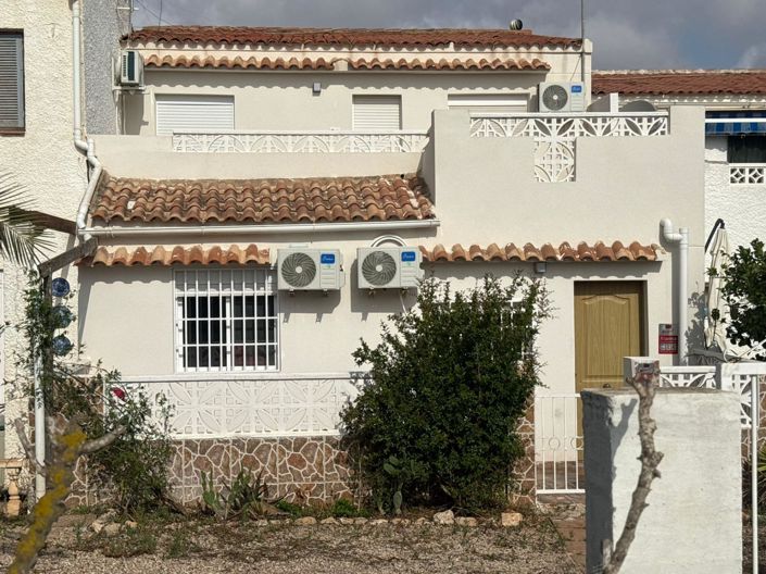 Image No.1-Maison de ville de 3 chambres à vendre à Torrevieja