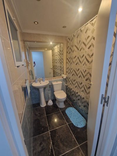 Image No.3-3 Bed Apartment for sale