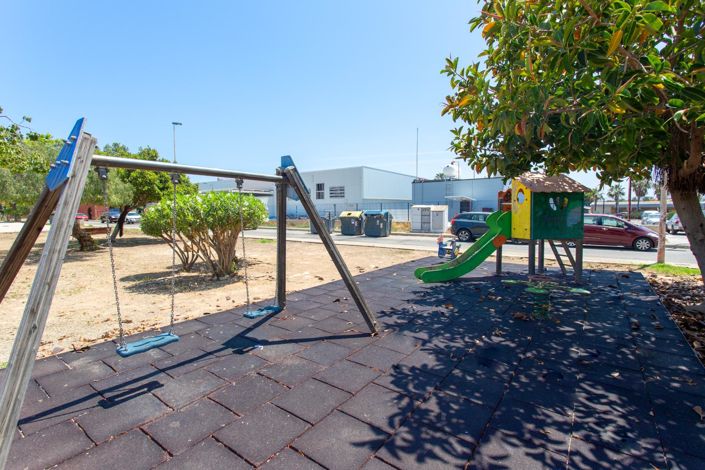 Image No.28-2 Bed Bungalow for sale