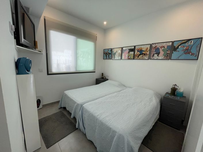 Image No.23-4 Bed Townhouse for sale