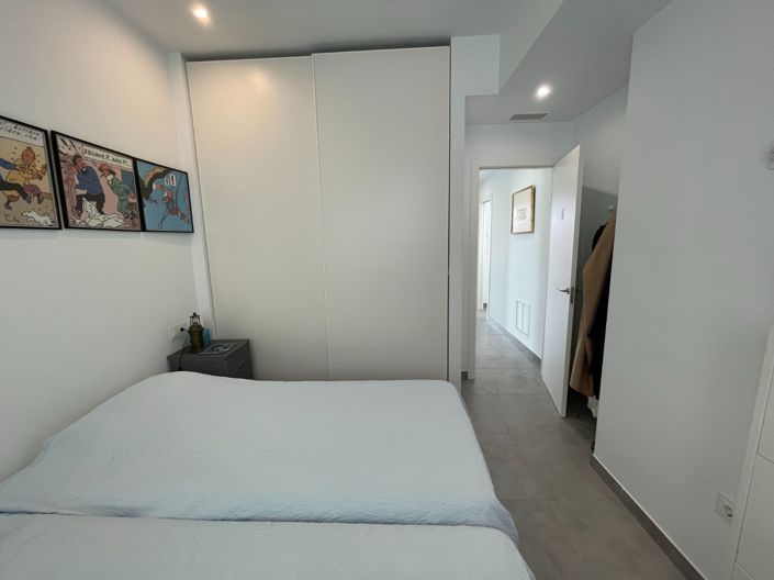 Image No.24-4 Bed Townhouse for sale