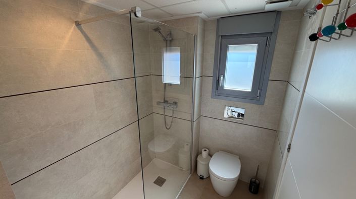 Image No.23-3 Bed Villa for sale