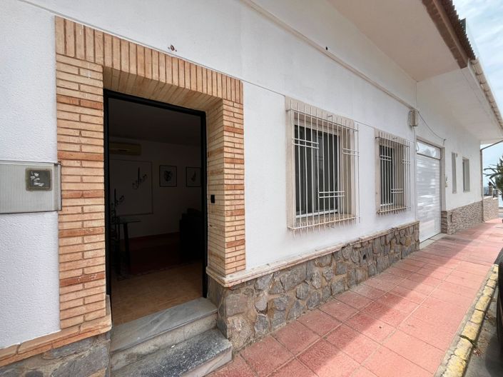 Image No.1-3 Bed Duplex for sale