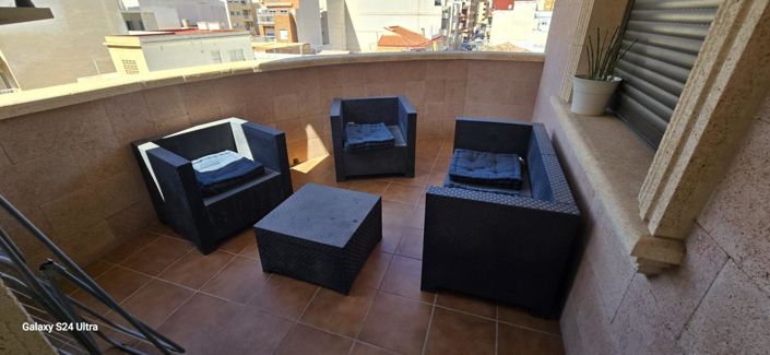 Image No.1-Appartement de 4 chambres à vendre à Torrevieja