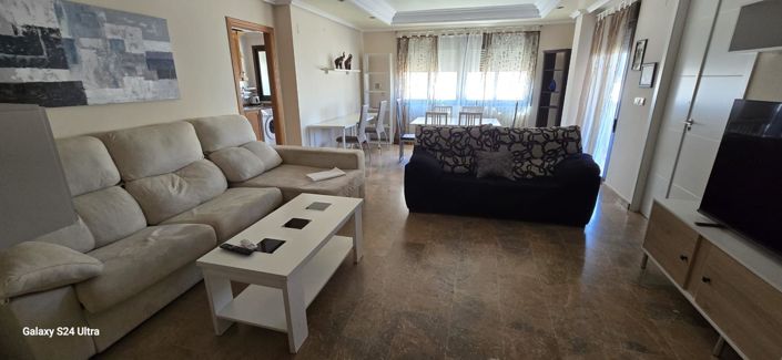 Image No.4-4 Bed Apartment for sale