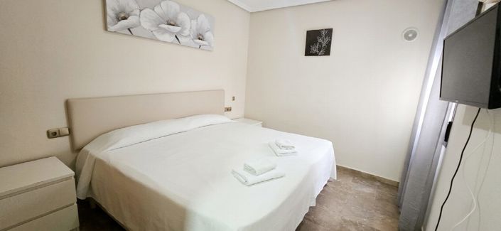Image No.15-3 Bed Apartment for sale