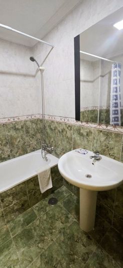 Image No.9-3 Bed Apartment for sale