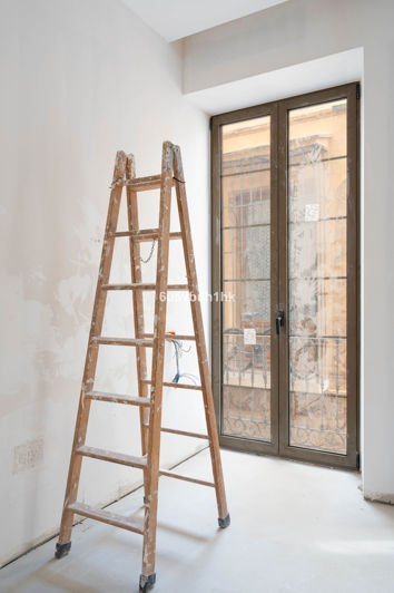 Image No.18-1 Bed Property for sale