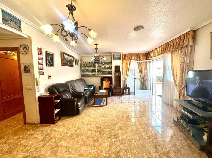 Image No.1-3 Bed Apartment for sale