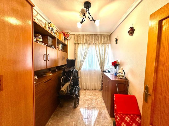 Image No.22-3 Bed Apartment for sale