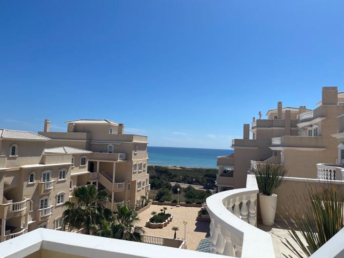 Image No.22-3 Bed Apartment for sale