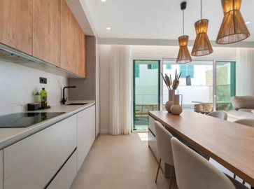 11-20939a0134ad724a8cb2a801094d15a4